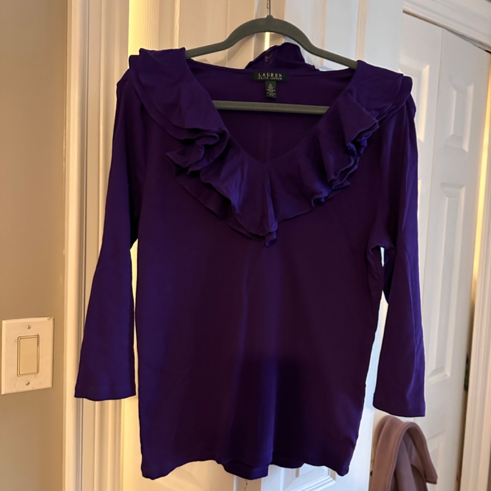 Blouse - Picture 2 of 2